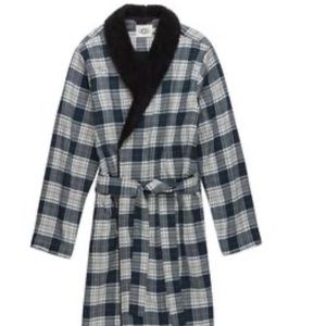 Men’s UGG robe